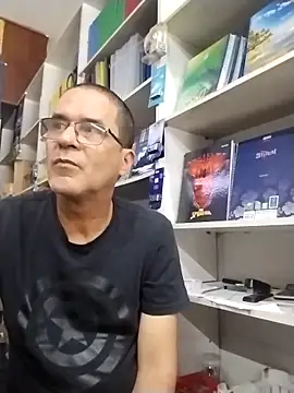 Snapshot of barboza991 chatting on 02.25.26 barboza991 online show from 02.25.26