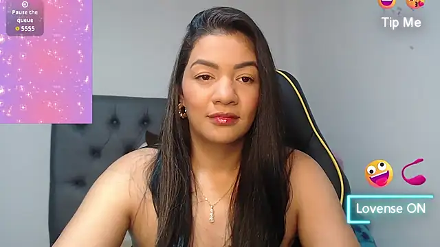 Horny mami12 online show from 10.25.25