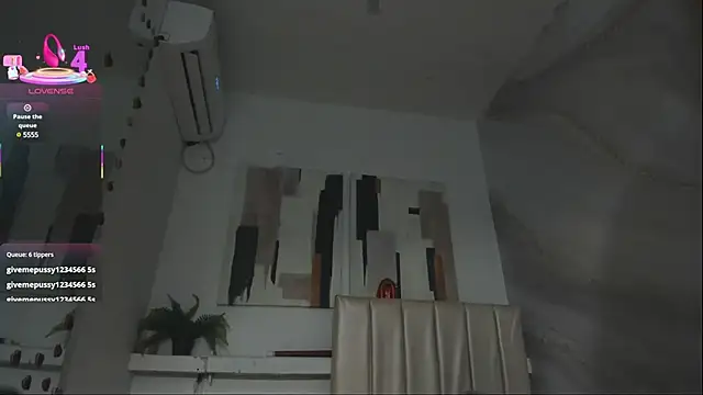 Snapshot of sandy_rivas chatting on 02.21.25 sandy rivas online show from 02.21.25