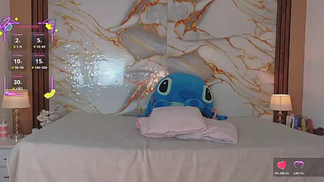 ahvi ebony online show from 03.27.26