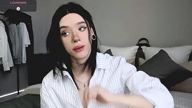 Dasha M online show from 04.11.26