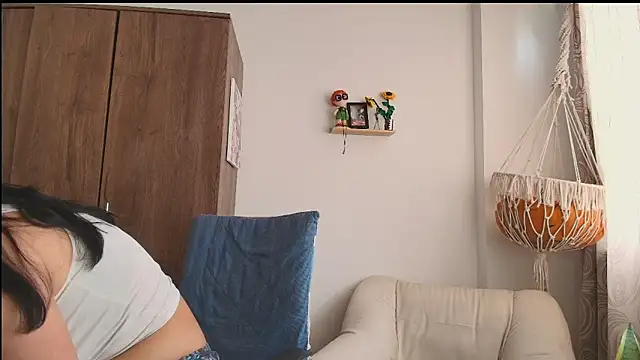 Vioolletta online show from 06.24.26