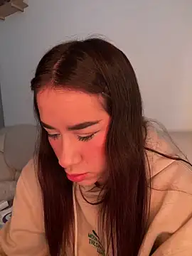 Im Valen Cute online show from 06.07.26