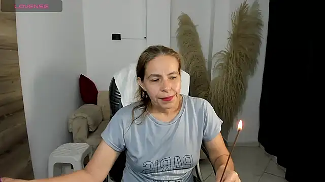 Milf karlye online show from 03.04.26