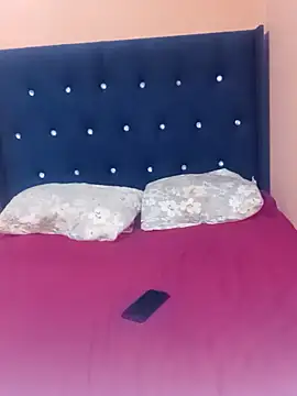 Luciouslips00 online show from 04.02.26