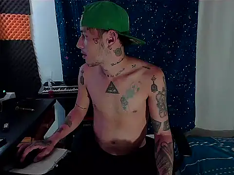 Snapshot of patrik_tattoo_ chatting on 01.09.25 patrik tattoo online show from 01.09.25