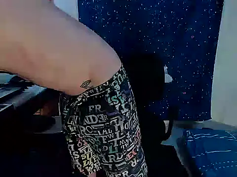 Snapshot of patrik_tattoo_ chatting on 01.13.25 patrik tattoo online show from 01.13.25