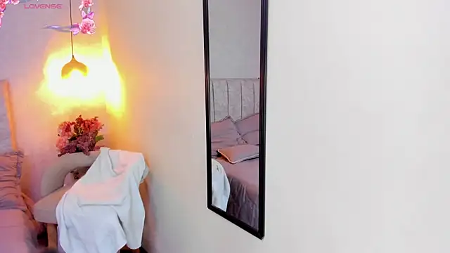 tutu milf online show from 02.15.26