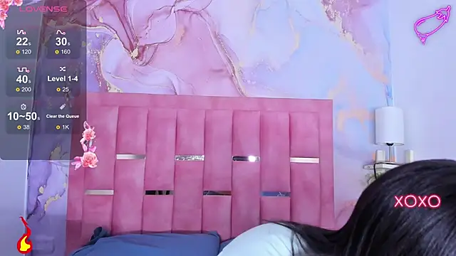 LizzMartin online show from 03.04.25