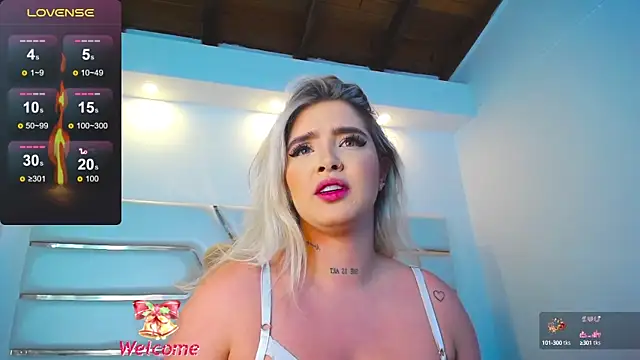 Snapshot of saraamiller_ chatting on 12.13.24 saraamiller online show from 12.13.24