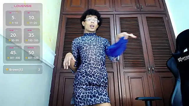 Snapshot of rose_Skinny_ chatting on 09.17.25 rose Skinny online show from 09.17.25