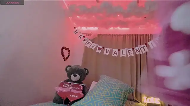 Lauu G online show from 01.29.25