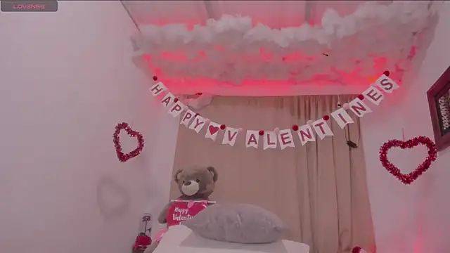 Lauu G online show from 02.04.25