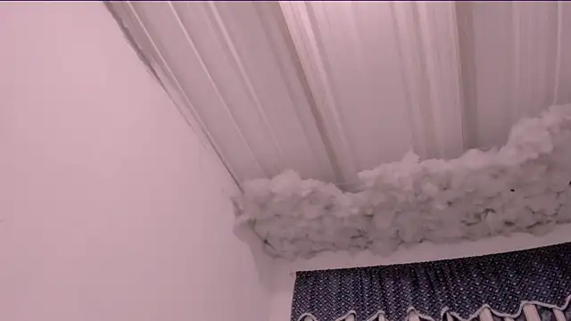 Lauu G online show from 10.07.25