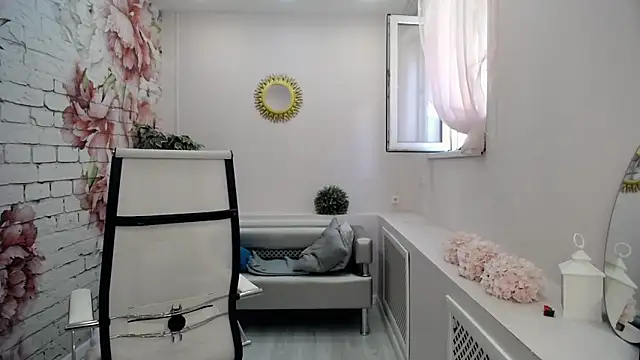 Snapshot of Cutie_Asya chatting on 06.08.26 Cutie Asya online show from 06.08.26