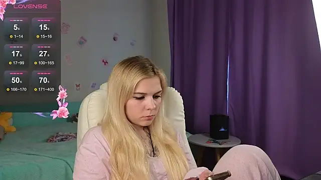 Kate Legend online show from 02.10.26