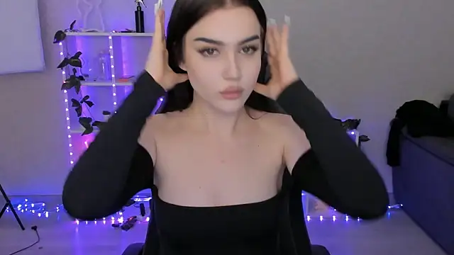 Melanie N online show from 12.03.24