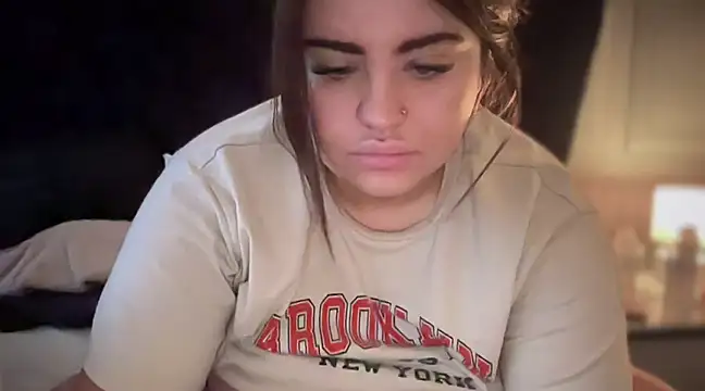 Snapshot of curvybabesx1 chatting on 03.14.25 curvybabesx1 online show from 03.14.25