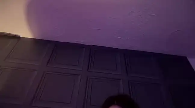 Snapshot of curvybabesx1 chatting on 03.16.25 curvybabesx1 online show from 03.16.25