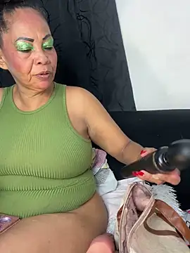 chiquimaturesexy online show from 01.31.26