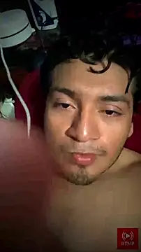 YoElMasHot online show from 04.17.26