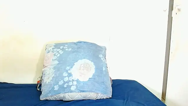 Snapshot of xSpicyQueen8x chatting on 01.10.25 xSpicyQueen8x online show from 01.10.25