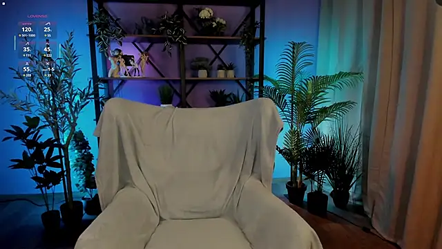 careful i bite nya online show from 03.22.25