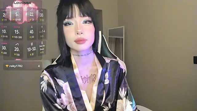 Snapshot of Velvetsky_1 chatting on 03.18.26 Velvetsky 1 online show from 03.18.26