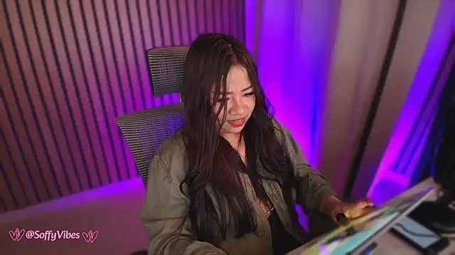 Snapshot of soffyvibes- chatting on 10.16.25 soffyvibes- online show from 10.16.25