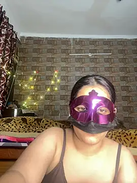 STEP SISTER1 online show from 02.08.26