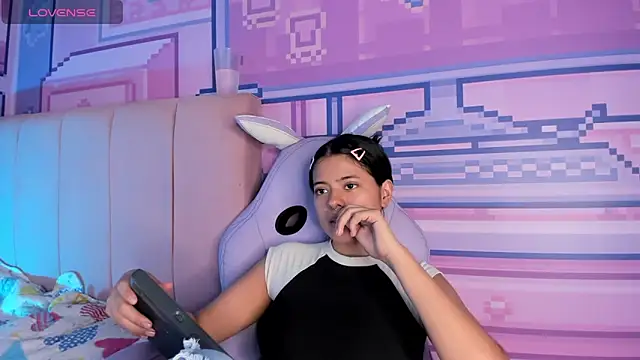 Snapshot of _18alice chatting on 03.02.26 18alice online show from 03.02.26