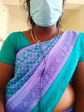 Snapshot of Preethytamilsexy chatting on 05.28.26 Preethytamilsexy online show from 05.28.26