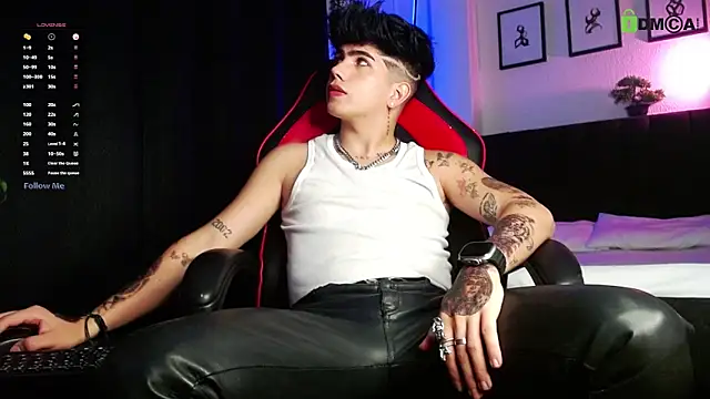 LyleBennett  online show from 04.06.26