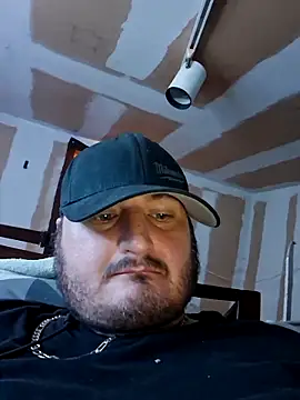 Snapshot of muledick8824 chatting on 10.24.25 muledick8824 online show from 10.24.25