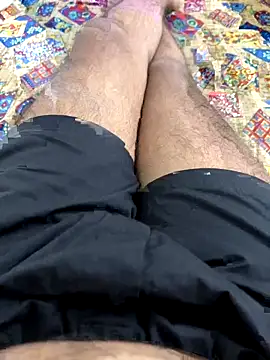 Snapshot of indboy chatting on 10.08.25 indboy online show from 10.08.25