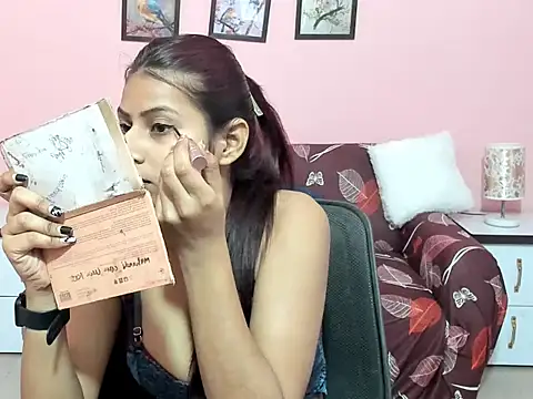 Snapshot of dumbledora chatting on 02.10.26 dumbledora online show from 02.10.26