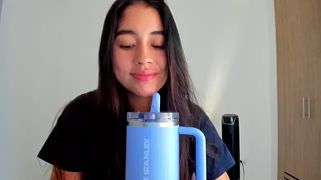 Snapshot of AriaMontgomery chatting on 02.06.26 AriaMontgomery online show from 02.06.26