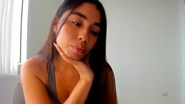 Snapshot of AriaMontgomery chatting on 03.19.26 AriaMontgomery online show from 03.19.26