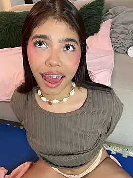 KellyOlsenbe online show from 03.12.26