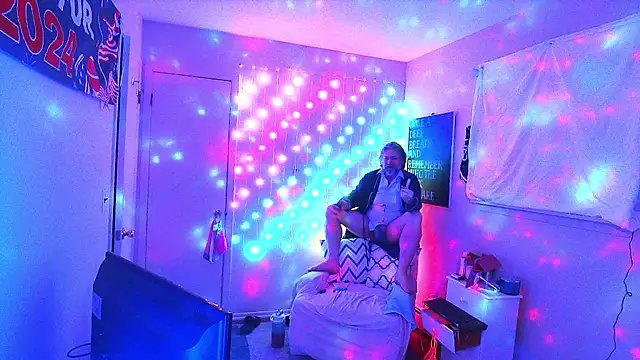 Snapshot of onlym4m chatting on 02.02.25 onlym4m online show from 02.02.25