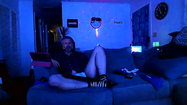 Snapshot of onlym4m chatting on 02.17.25 onlym4m online show from 02.17.25