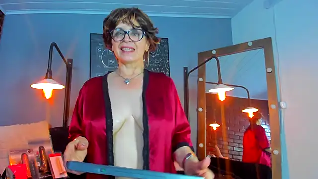 Snapshot of Samantha_mature56 chatting on 02.03.26 Samantha mature56 online show from 02.03.26
