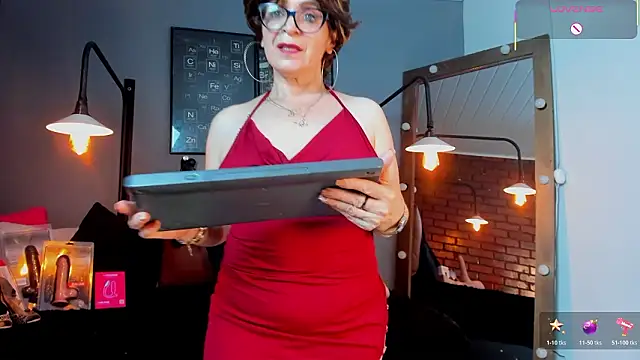 Snapshot of Samantha_mature56 chatting on 03.12.26 Samantha mature56 online show from 03.12.26