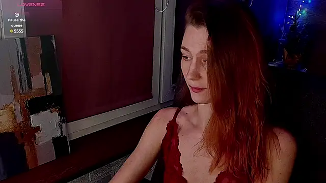 Snapshot of Fox_sky_Fox chatting on 01.07.25 Fox sky Fox online show from 01.07.25