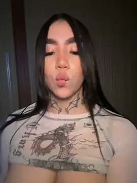 Nickiiiii online show from 02.03.26