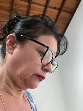 Sharongirl07 online show from 04.27.26