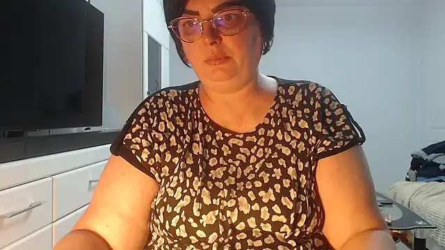 Snapshot of Amandamuller1982 chatting on 04.16.26 Amandamuller1982 online show from 04.16.26