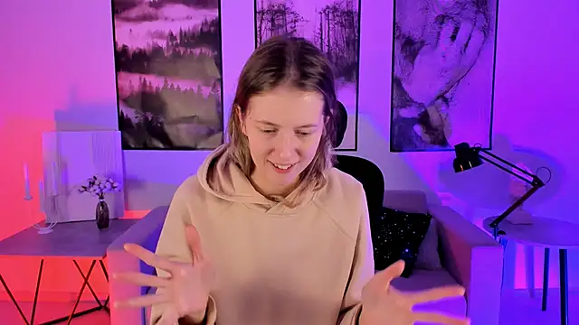 Sharon Evansi online show from 12.14.24