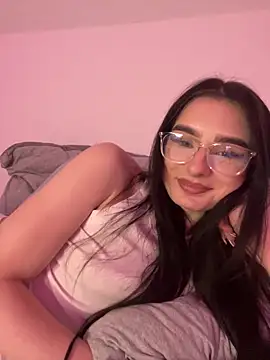 AdelinaAlia online show from 05.20.26