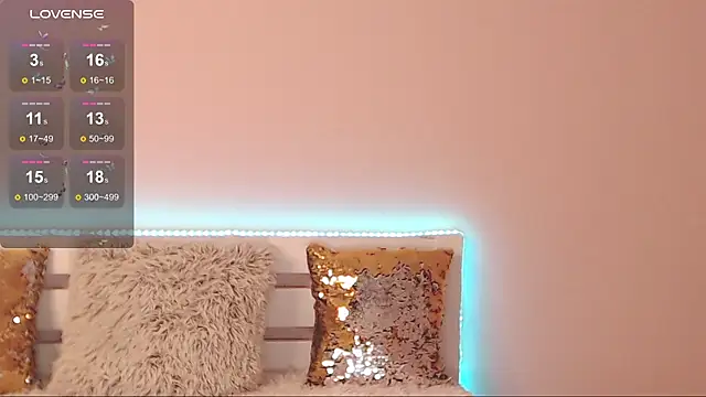 AureliaNoir  online show from 12.16.24